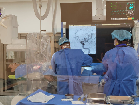 Slider image (3) Yonsei BH Clinic